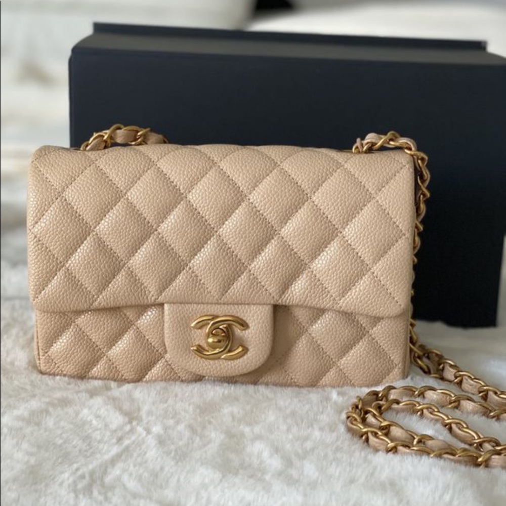 Authentic Chanel classic flap bag - Picture 1 of 9